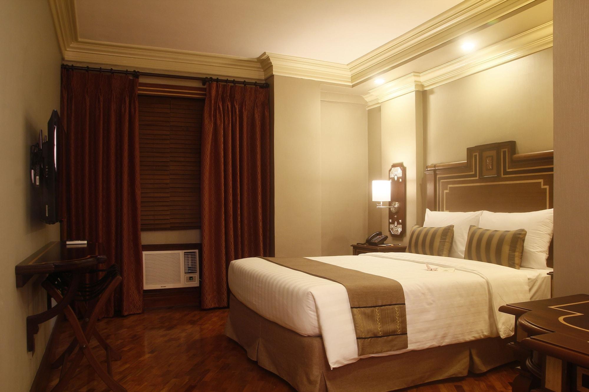 Herald Suites Polaris Makati City Екстер'єр фото