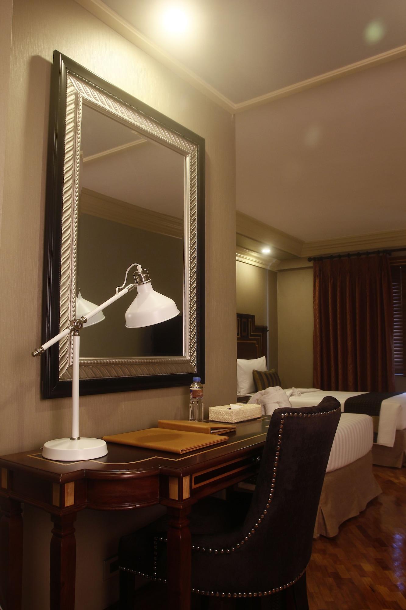 Herald Suites Polaris Makati City Екстер'єр фото